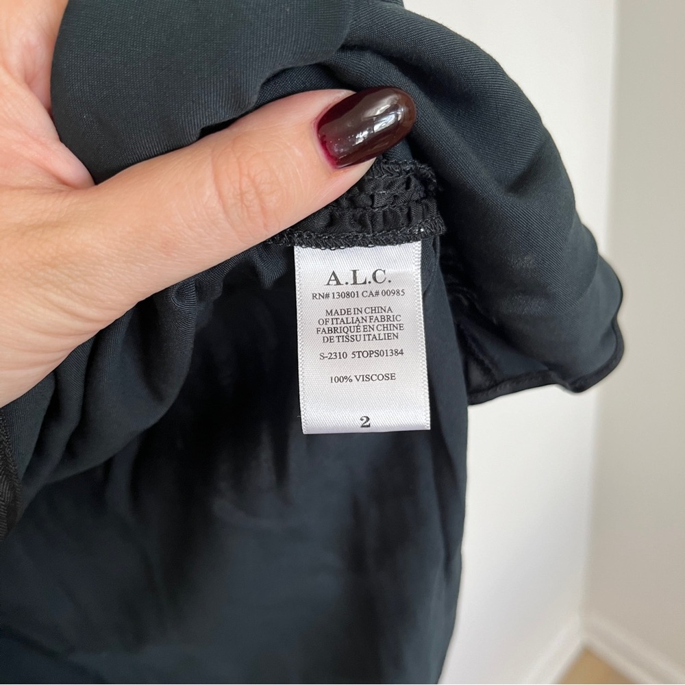 A.L.C. Jamie Top in Black Satin One Shoulder Style Draped Size 2 NWOT - Picture 4 of 5